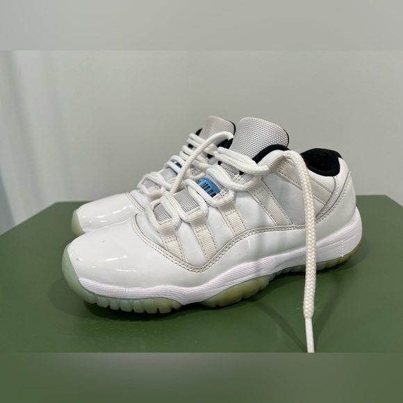 Jordan Other - Nike Air Jordan 11 Retro Low GS White Legend Blue 528896 117 Youth Size 5Y